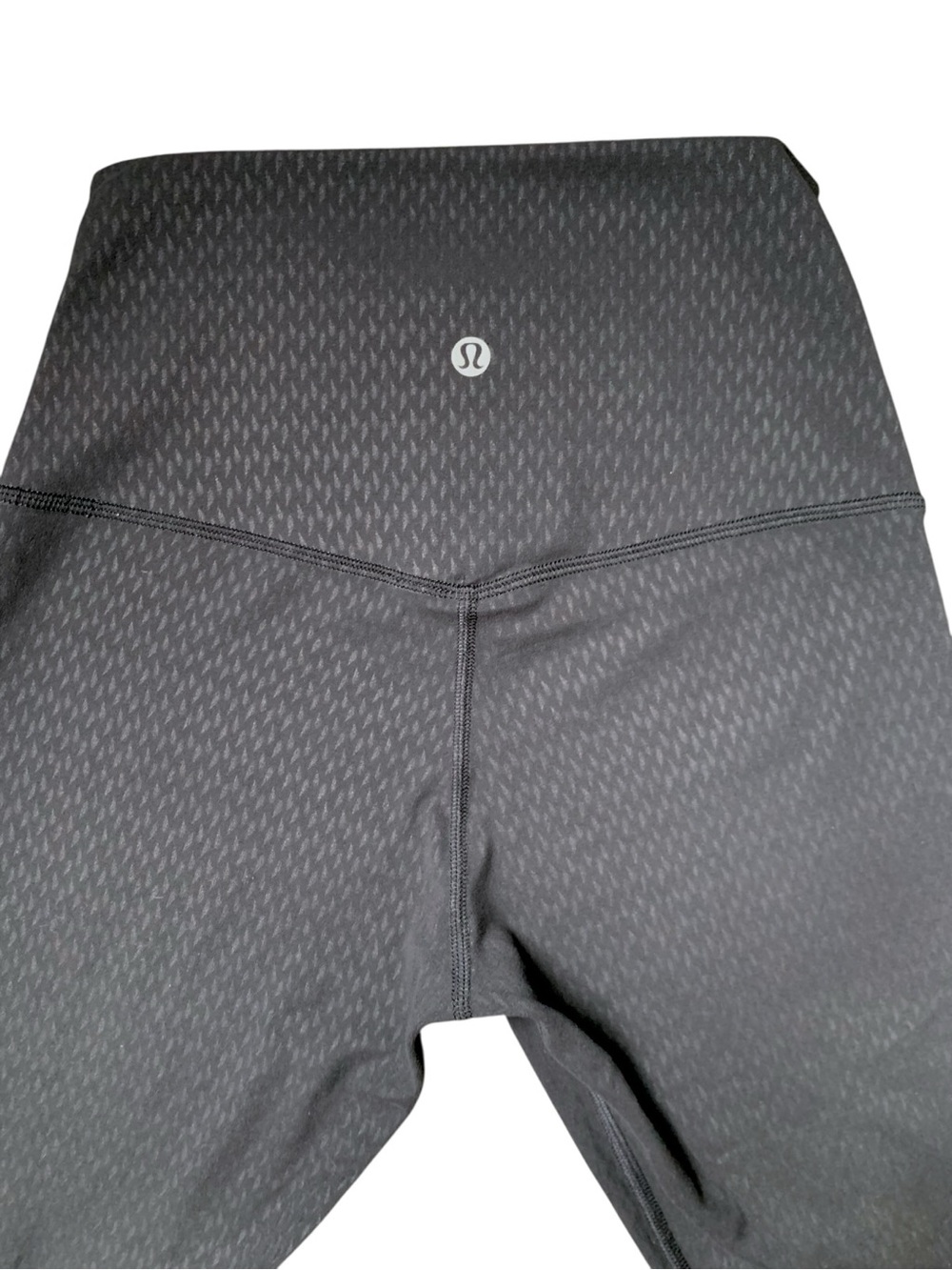Lululemon Align Pant 28” Rare Diverge Emboss Black on Black – Size 4 Like New - Picture 9 of 13